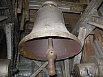 Foto der kleinen Glocke der Auferstehungskirche